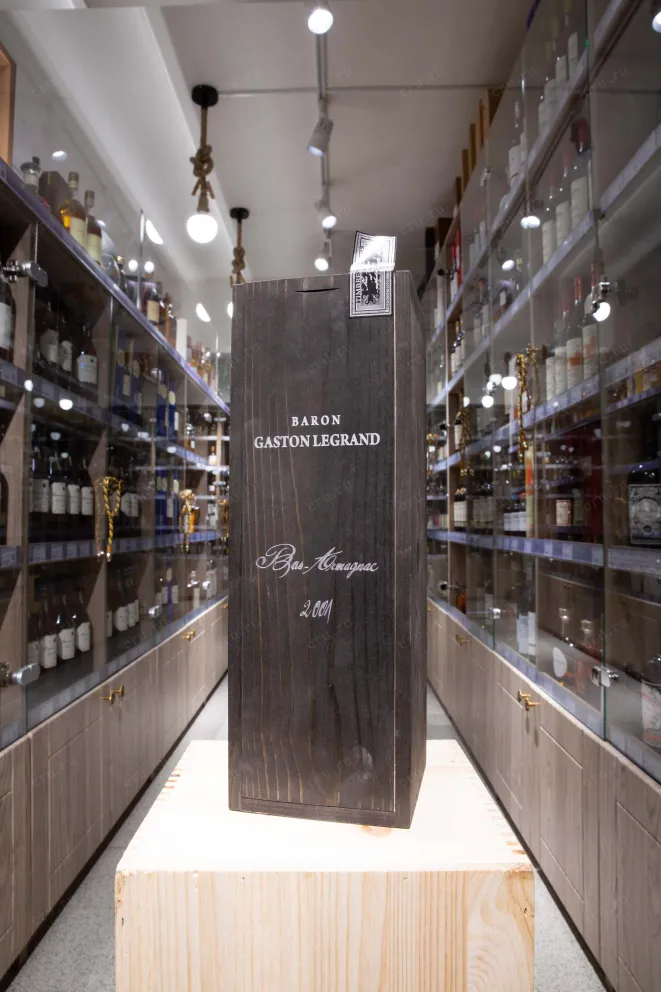 В магазине Крю Профи Baron G. Legrand 2001 0.7 л