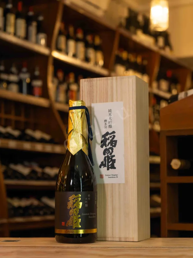 В магазине Крю Профи Inatahime Junmai Daiginjo 30 Genshu in gift box 0.72 л