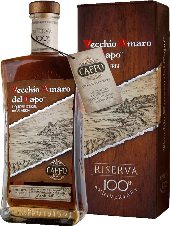 Ликер Vecchio Amaro del Capo gift box  0.7 л