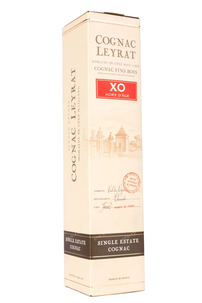 Коньяк Leyrat XO Hors d'Age wooden box  0.7 л