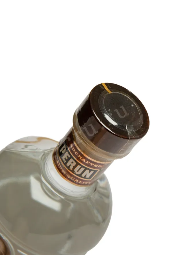 Ракия Perun Rakija od Kajsije  0.7 л