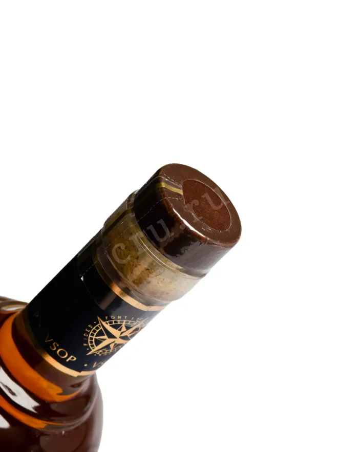 Пробка Roland Bru VSOP in gift box 0.7 л