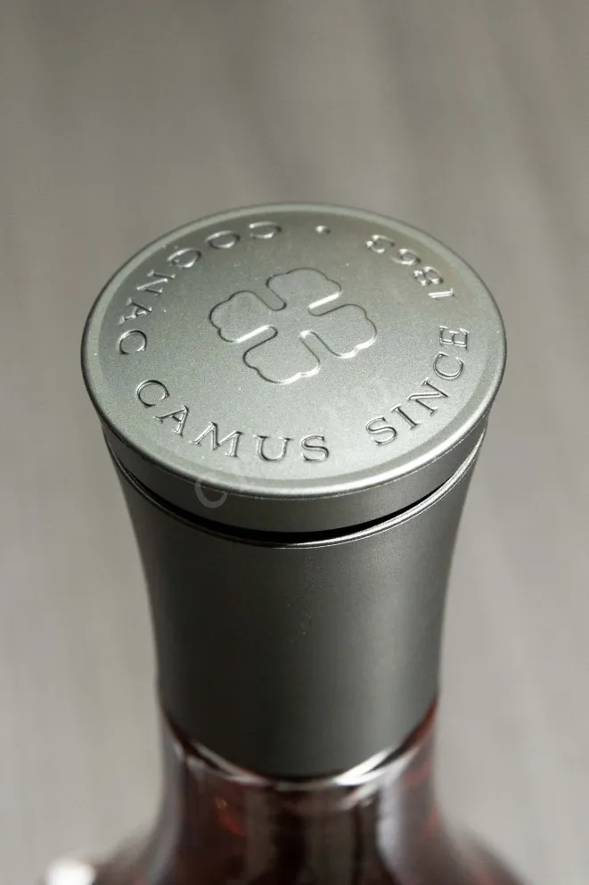 Пробка Camus VS Intensely Aromatic in gift box 0.7 л