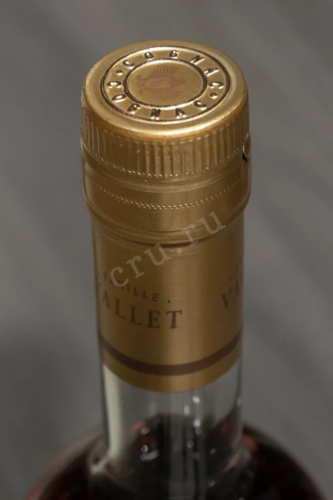 Пробка Chateau de Montifaud Petite Champagne VSOP in tube 2012 0.7 л