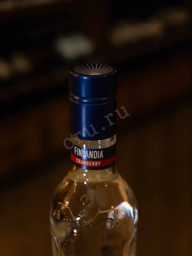 Пробка Finlandia Cranberry 0.5 л