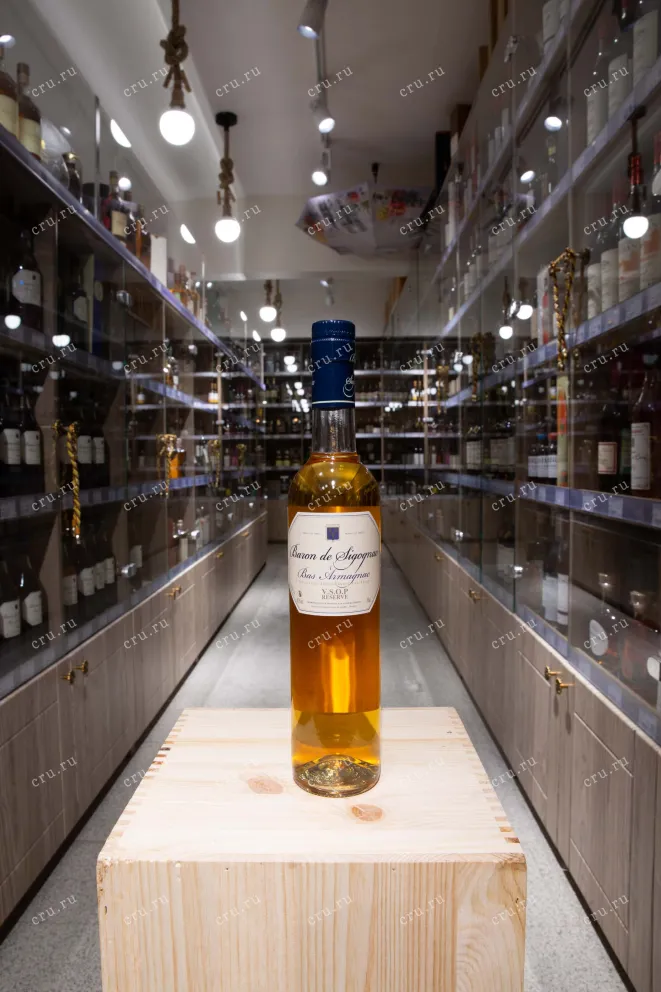 В магазине Крю Профи Baron de Sigognac VSOP Reserve 0.5 л