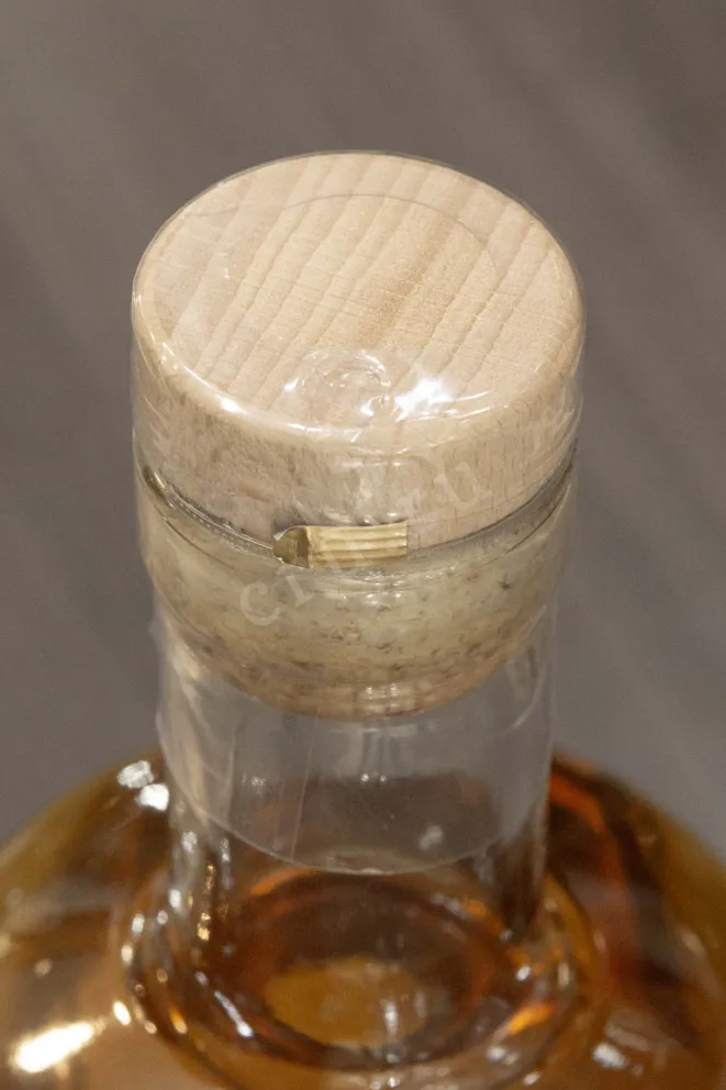 Пробка Fanny Fougerat Petite Cigue VSOP Fins Bois in gift box 0.7 л