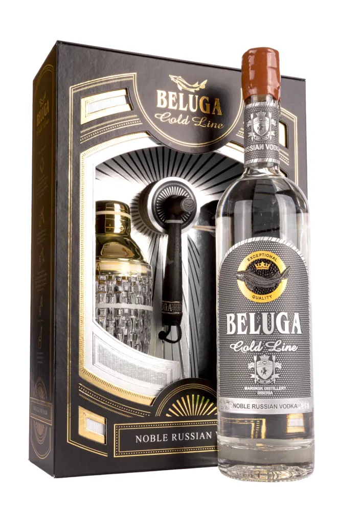 Водка Белуга Золотая Линия с кисточкой + шейкер в подарочной упаковке  0.75 л