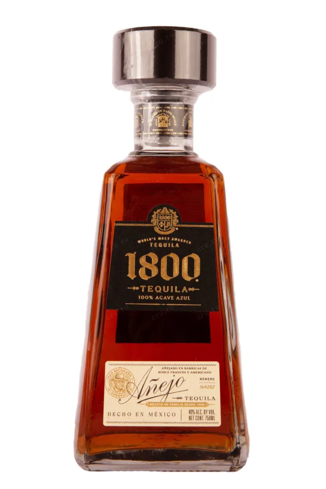 Текила Jose Cuervo 1800 Anejo  0.7 л