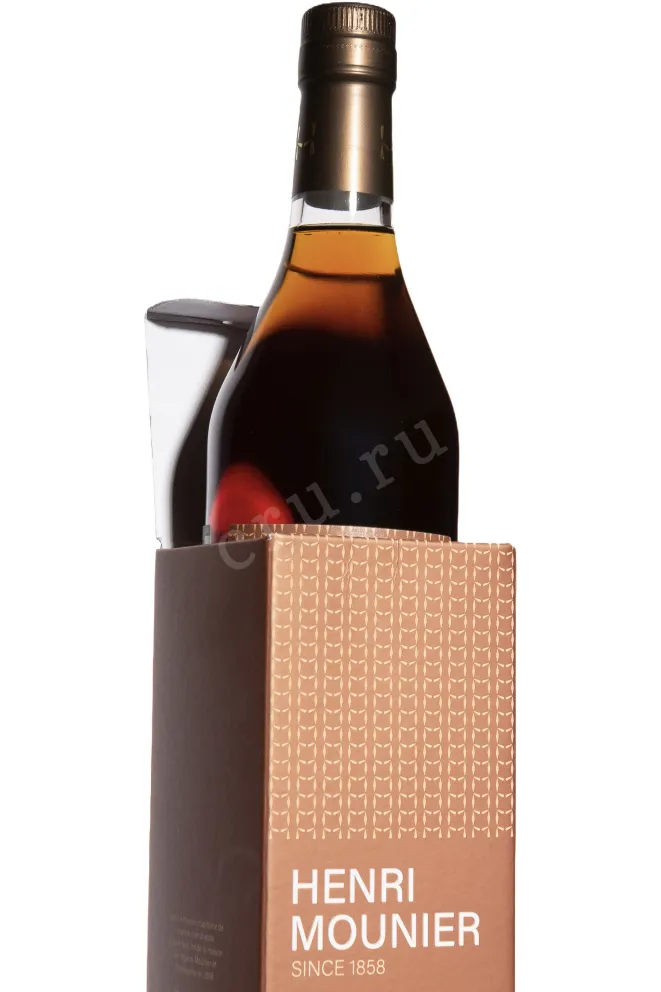 В подарочной коробке Henri Mounier VSOP in gift box 2017 0.7 л