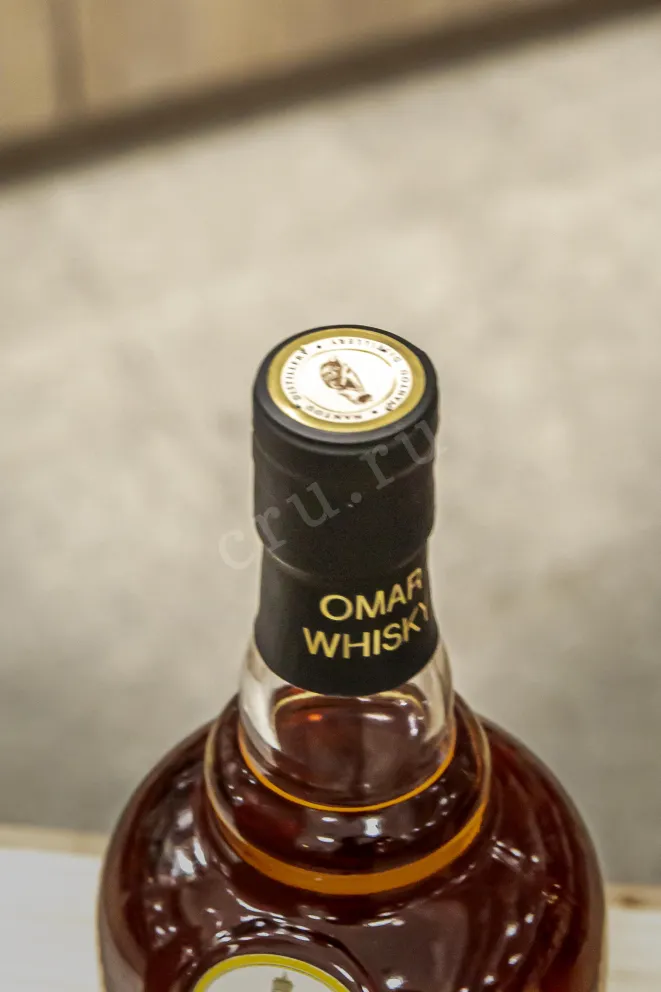 Пробка Omar Single Malt Cherry Type in tube 0.7 л