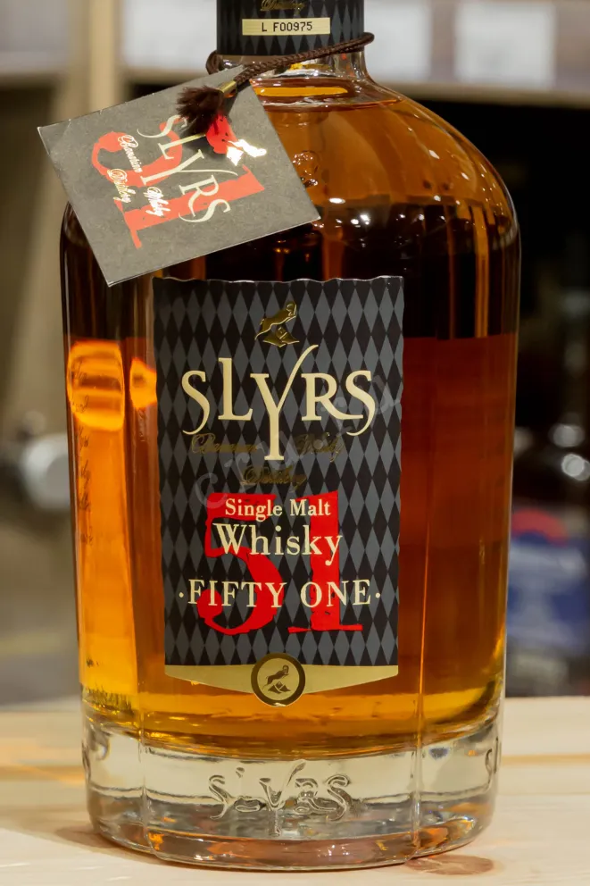 В магазине Крю Профи Slyrs Fifty One in gift box 0.7 л