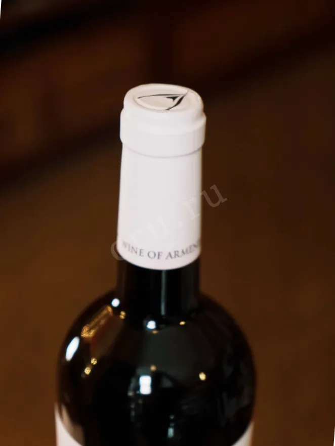 Пробка A Tale of 2 Mountains Red 2020 0.75 л