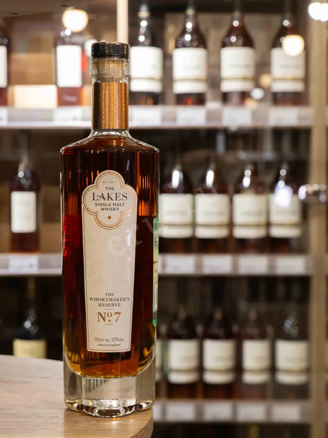 В магазине Крю Профи The Lakes The Whiskymaker's Reserve №7 Single Malt in gift box 0.7 л