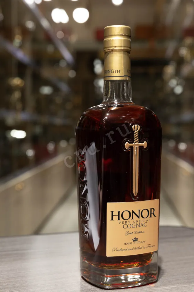 В магазине Крю Профи Honor VS Gold Edition gift box 0.75 л