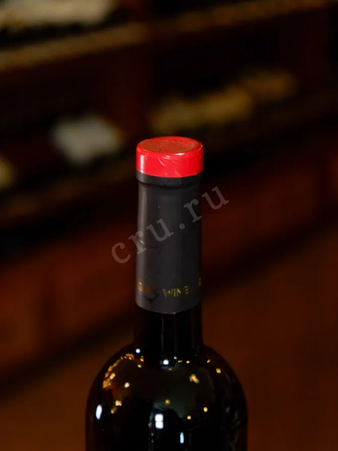 Пробка Megobari Kindzmarauli 2022 0.75 л