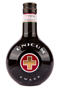 Ликер Zwack Unicum  0.5 л