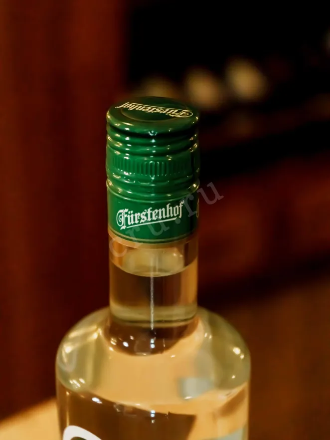 Пробка Furstenhof Klare Schwarze Ribisel 0.7 л