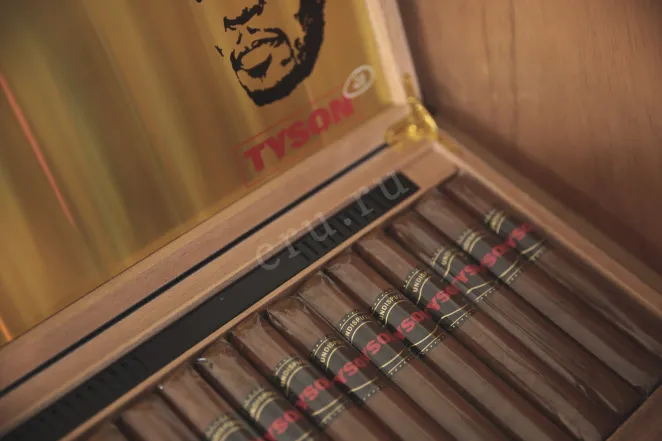 В магазине Крю Профи Gurkha Tyson Undisputed Habano Toro