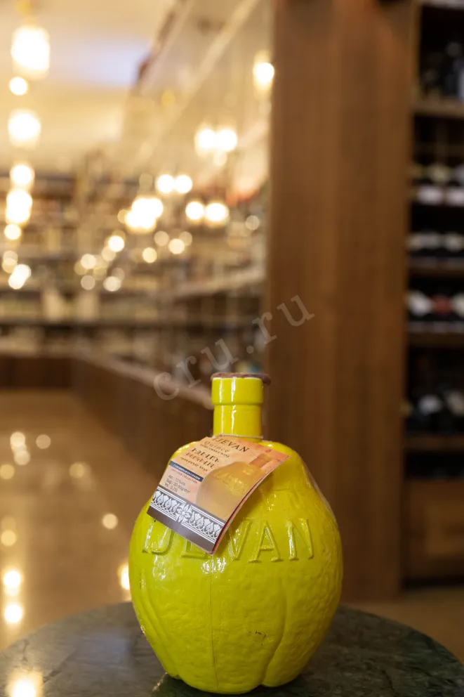 В магазине Крю Профи Ijevan Quince gift box 0.75 л