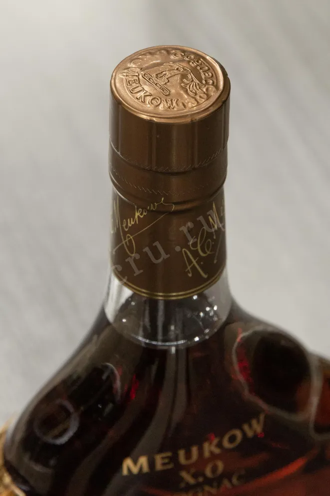 Пробка Meukow XO 0.7 л