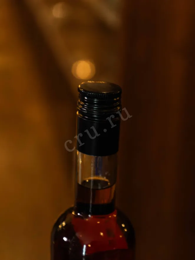 Пробка Schnee Jager Peflaumen Likor 0.5 л