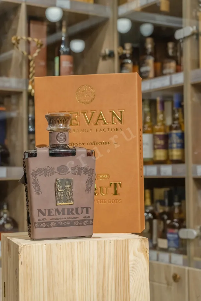 В магазине Крю Профи Ijevan Nemrut 30 years 0.75 л