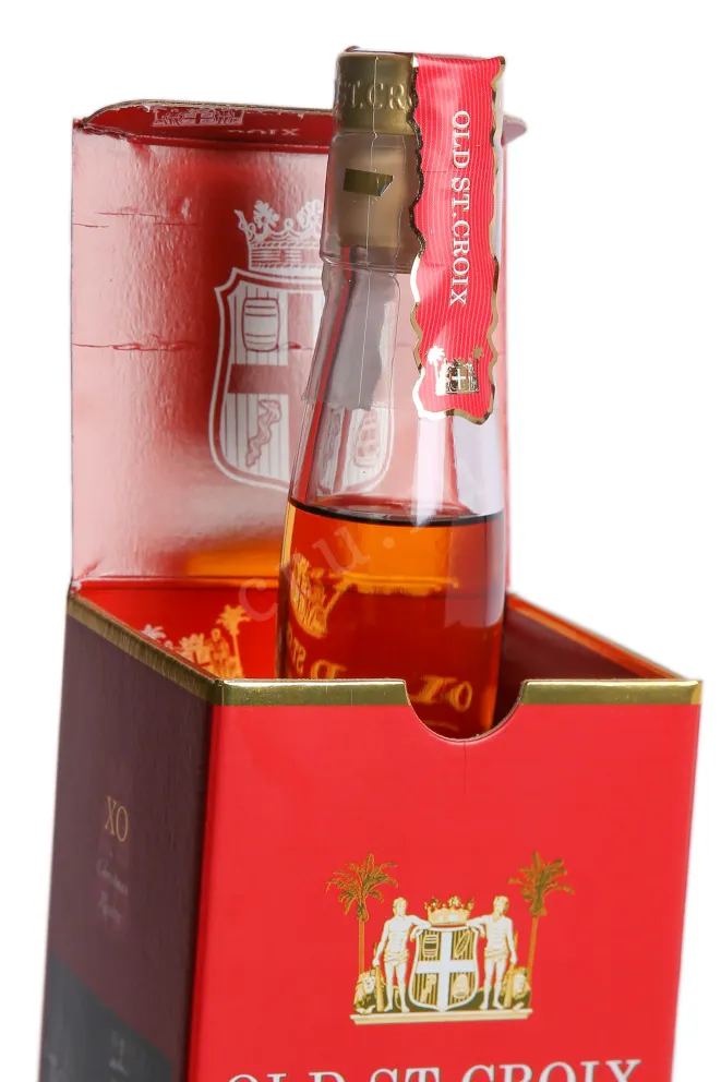 В подарочной коробке Old St. Croix Reserve Christmas Edition XO 0.7 л