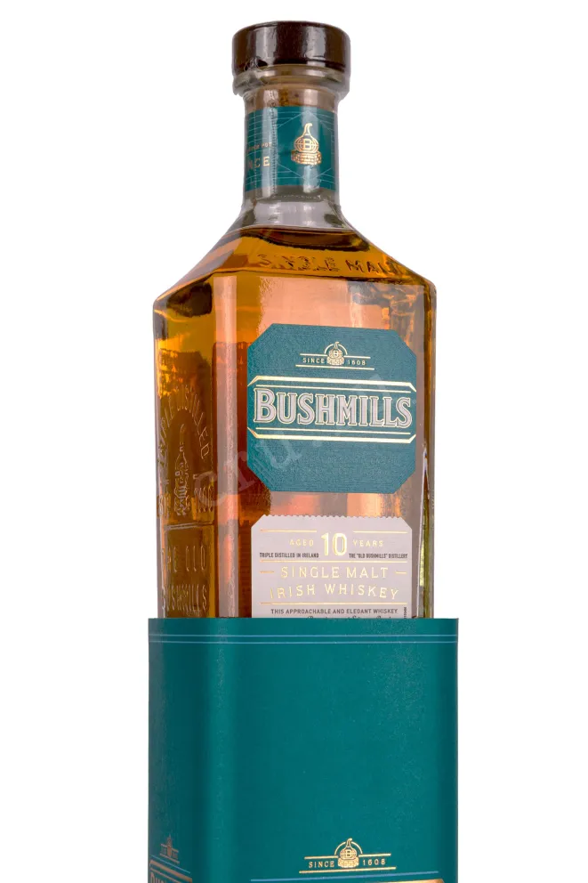 В тубе Bushmills Single Malt 10 years with gift box 0.7 л