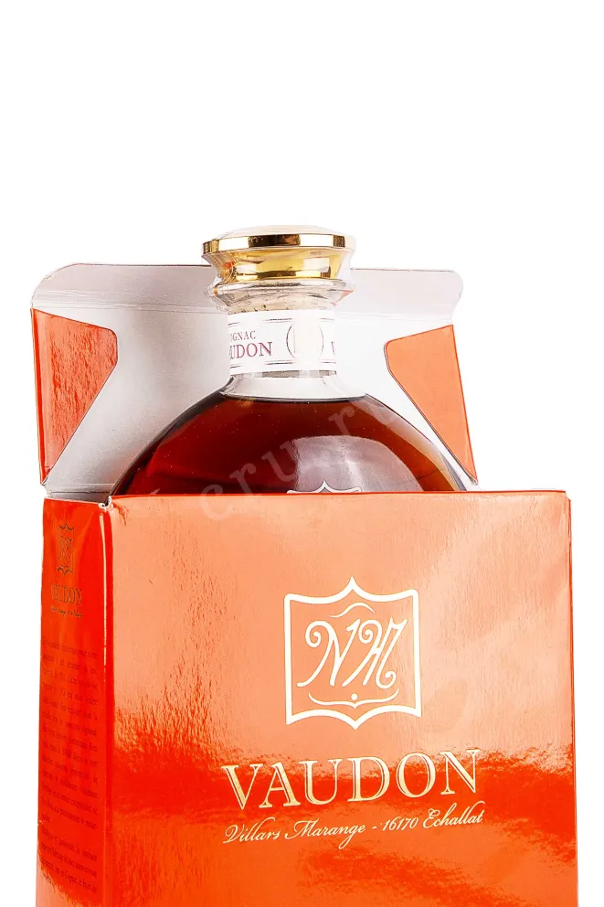 В подарочной коробке Vaudon XO 0.7 л