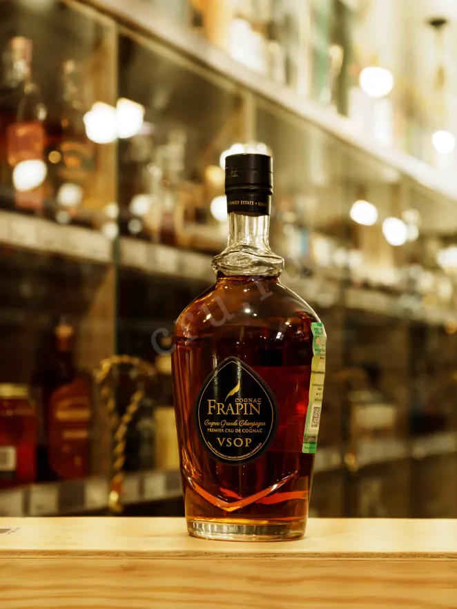 В магазине Крю Профи Frapin VSOP in gift box 0.7 л