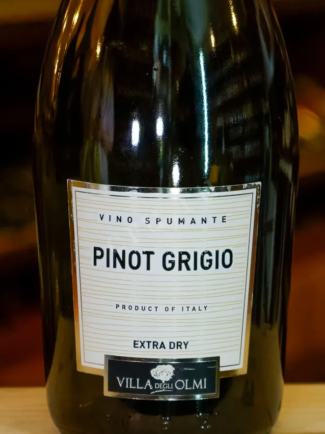 В магазине Крю Профи Villa degli Olmi Pinot Grigio Spumante Extra Dry 2023 0.75 л