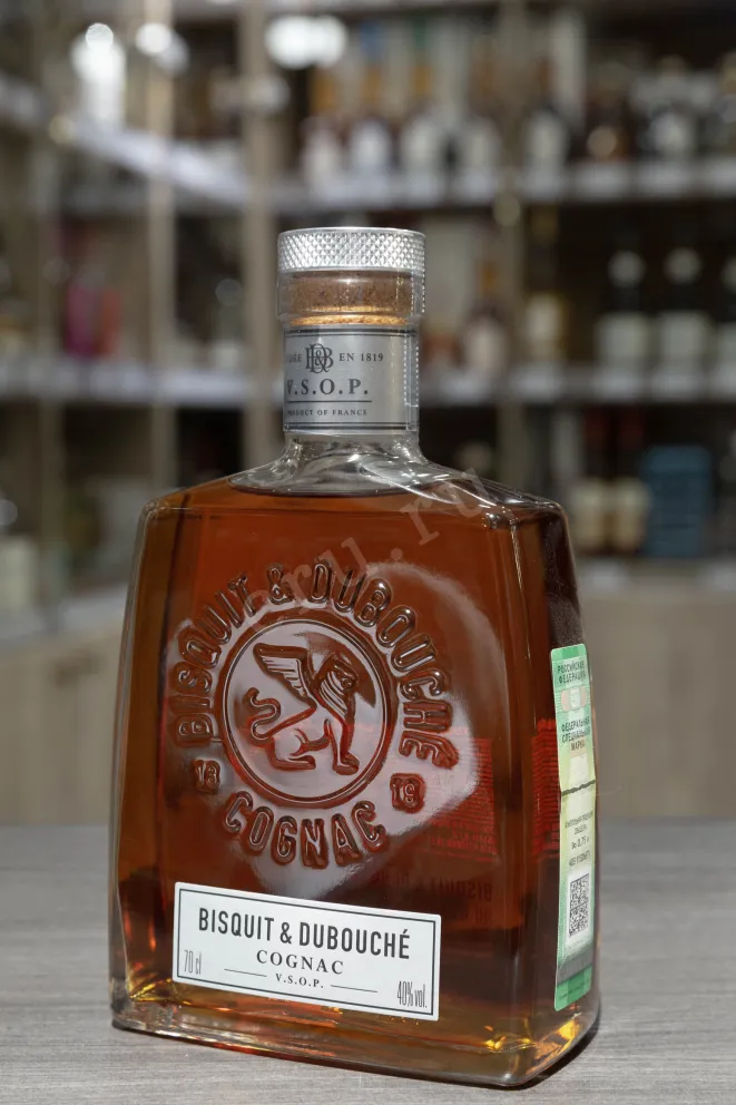 В магазине Крю Профи Bisquit VSOP gift box 0.7 л