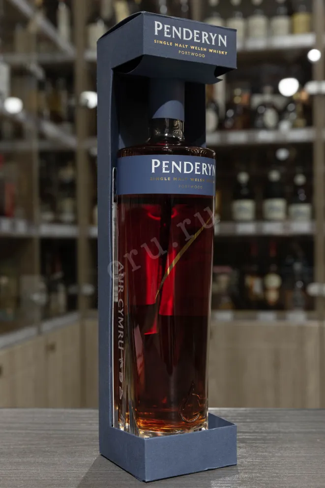В магазине Крю Профи Penderyn Potrwood 0.7 л