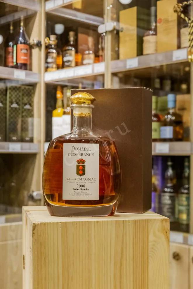 В магазине Крю Профи Folle Blanche Domaine d'Esperance 2000 0.7 л