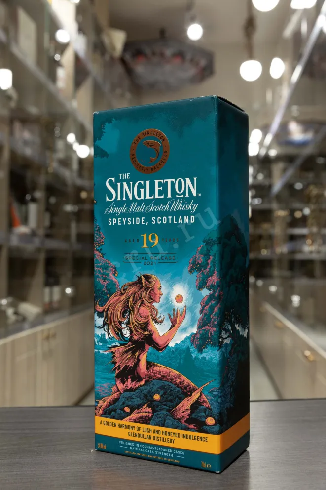 В магазине Крю Профи The Singleton Glendullan 19 years 0.7 л