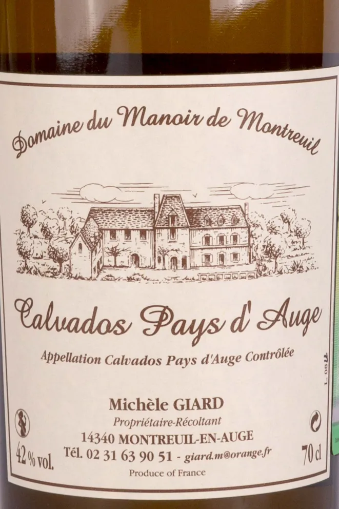 Этикетка Domaine du Manoir de Montreuil Calvados Pays dAuge VSOP 0.7 л