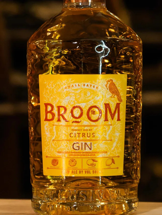 Джин Broom Citrus  0.5 л