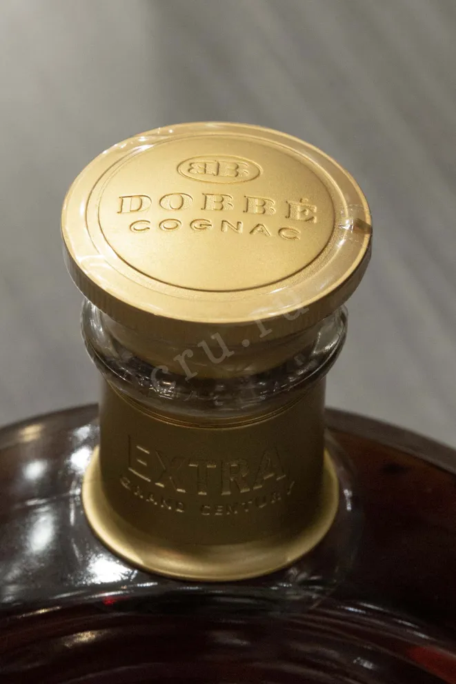 Пробка Dobbe Extra Grand Century in gift box 0.7 л