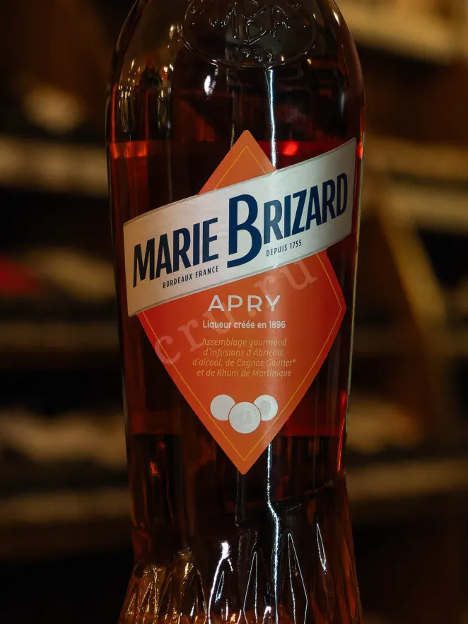 В магазине Крю Профи Marie Brizard Apry 0.7 л