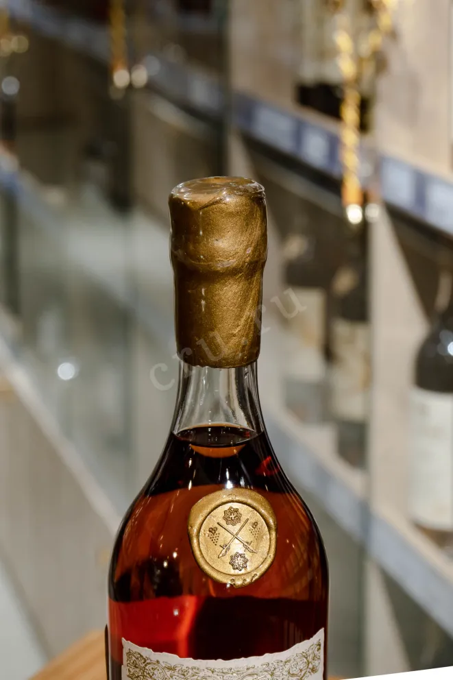 Пробка Monluc 2004 0.7 л