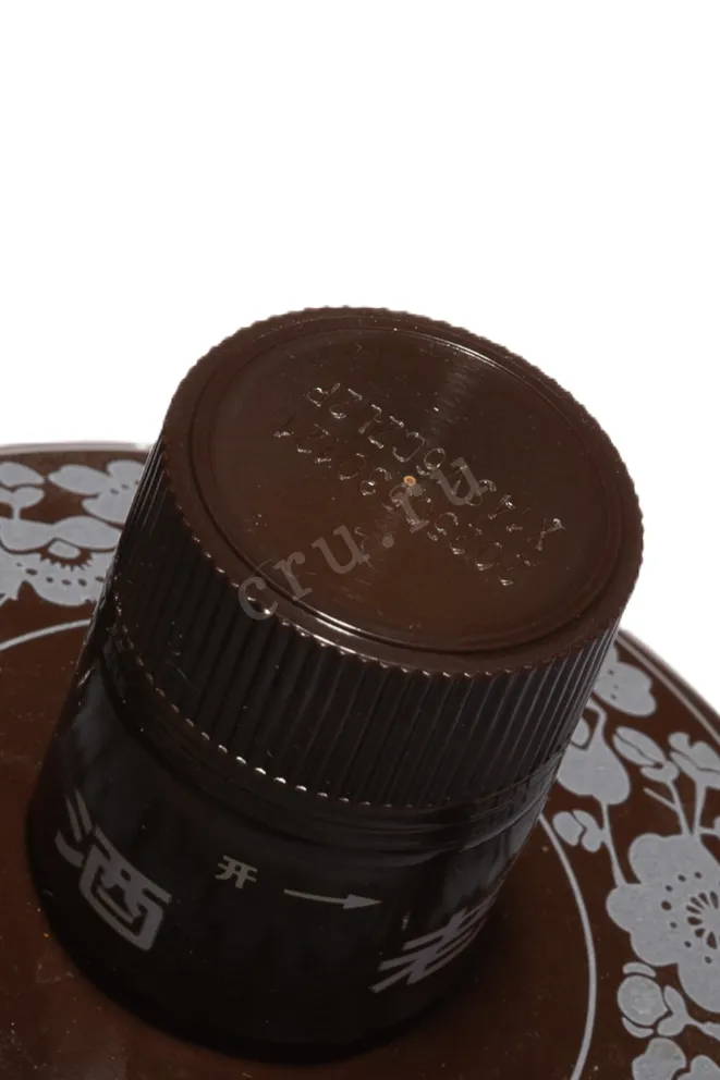 Пробка Fenjiu Laobai in gift box 0.475 л