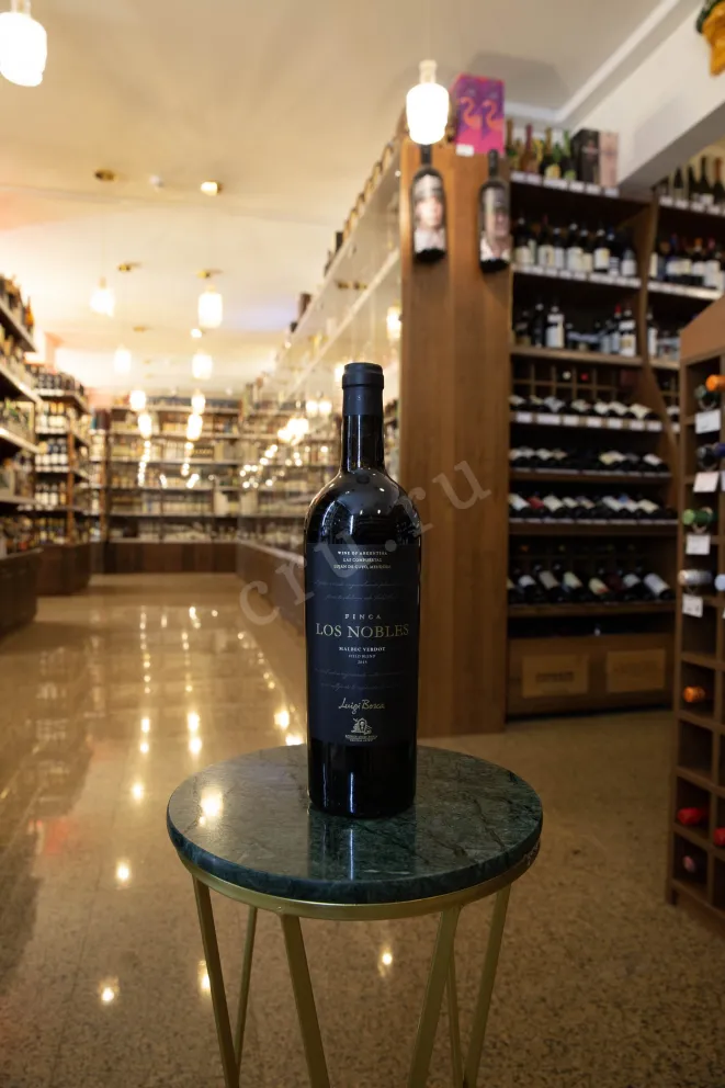 В магазине Крю Профи Luigi Bosca Malbec 2015 0.75 л