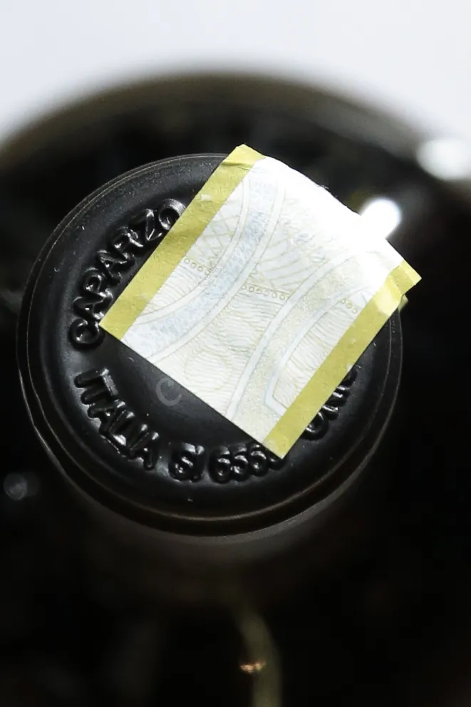 Пробка Caparzo Brunello di Montalcino 2019 0.75 л