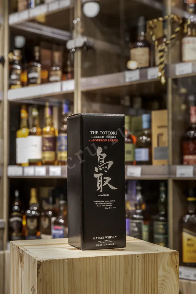 В магазине Крю Профи the Tottori Bourbon Barrel gift box 0.5 л
