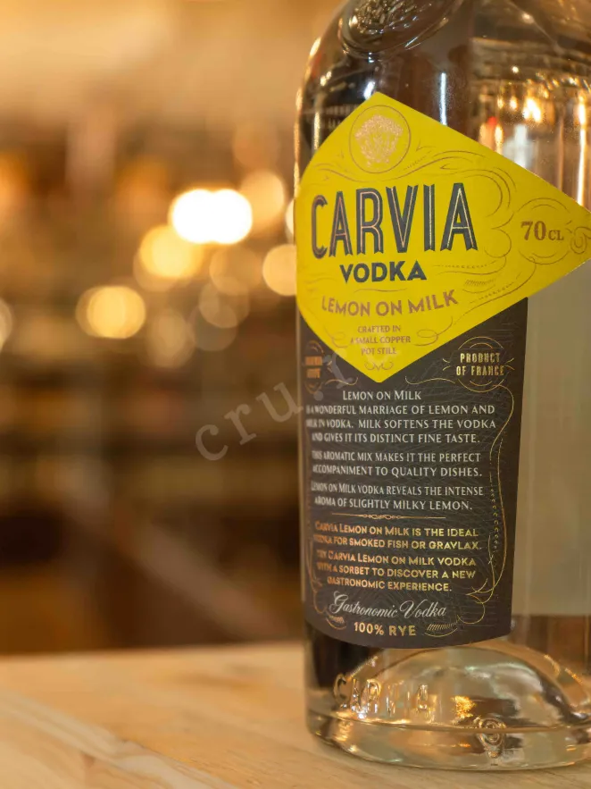 В магазине Крю Профи Carvia Lemon on Milk 0.7 л