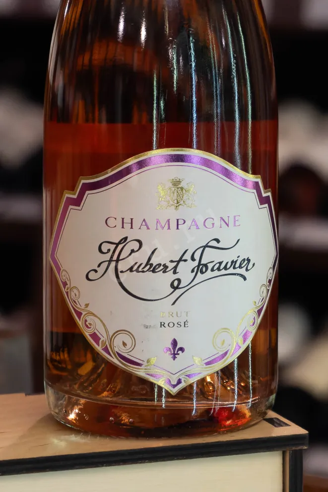В магазине Крю Профи Hubert Favier Brut Rose 2020 0.75 л