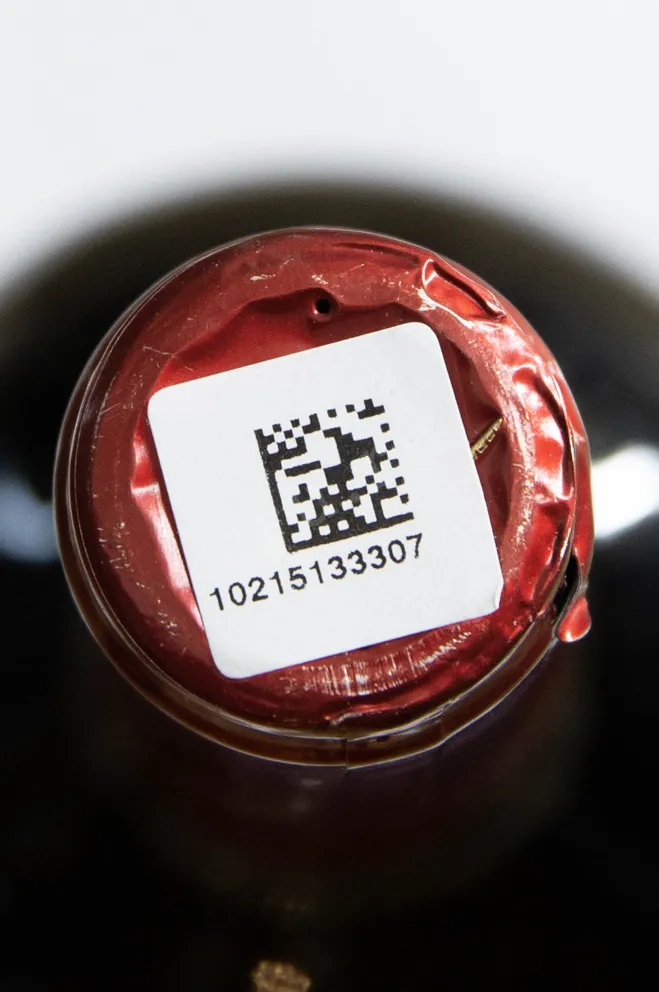 Пробка Askaneli Brothers Saperavi Premium 2019 0.75 л