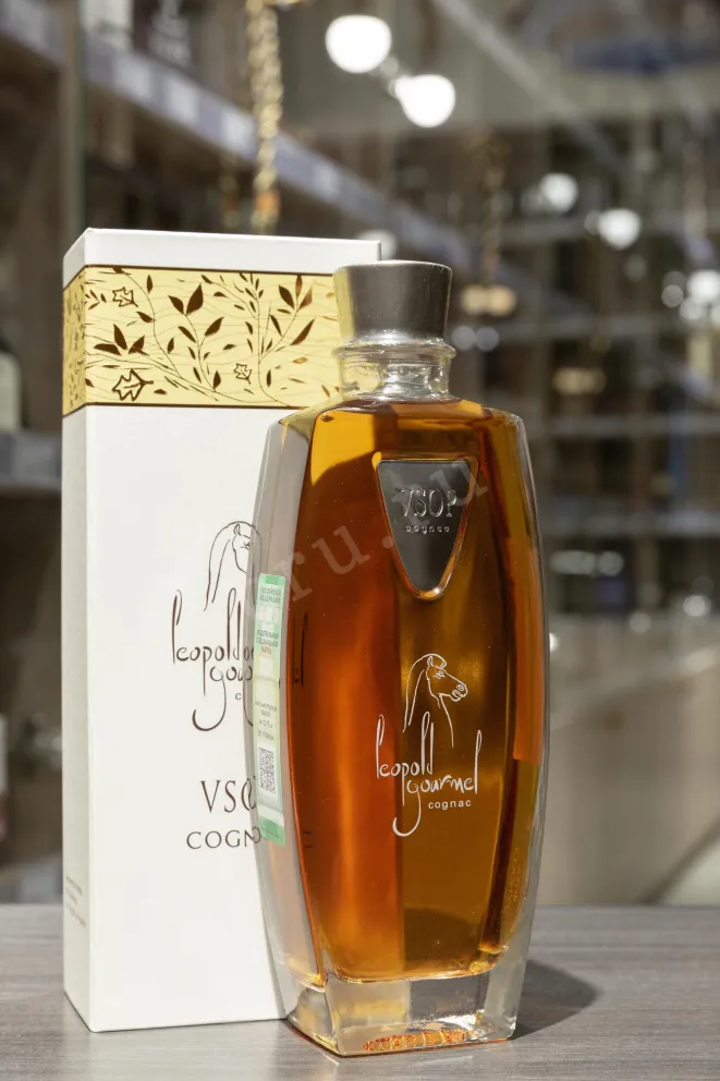 В магазине Крю Профи Leopold Gourmel VSOP decanter 0.7 л