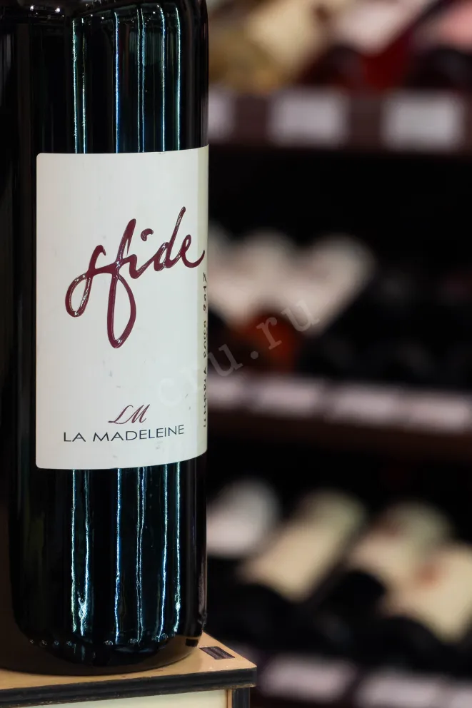 В магазине Крю Профи La Madeleine Sfide Rosso Umbria 2017 0.75 л